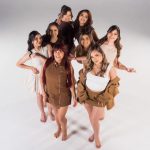 Vocalistas de Corazón Serrano en su histórico año de 1380 millones de visualizaciones en YouTube