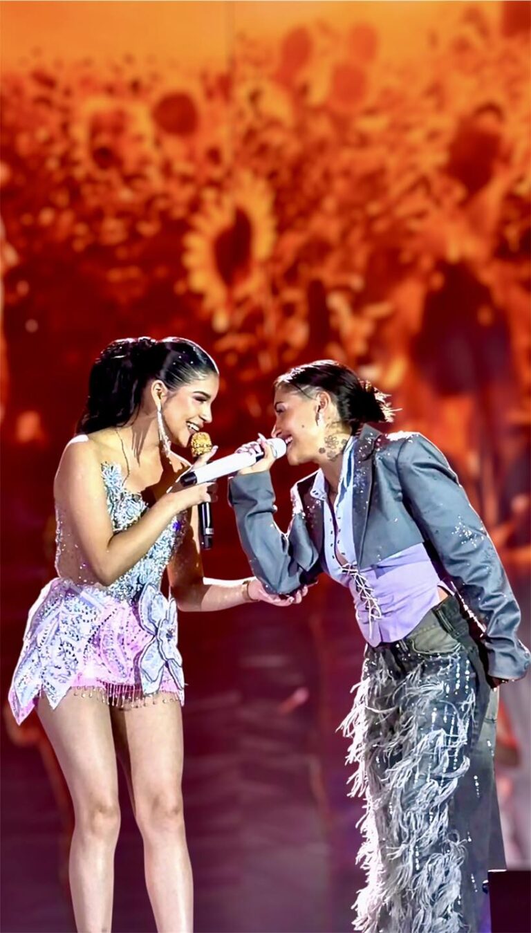 Cielo Fernández y María Becerra interpretan Poco Yo Remix durante el concierto de Corazón Serrano en San Marcos 2026